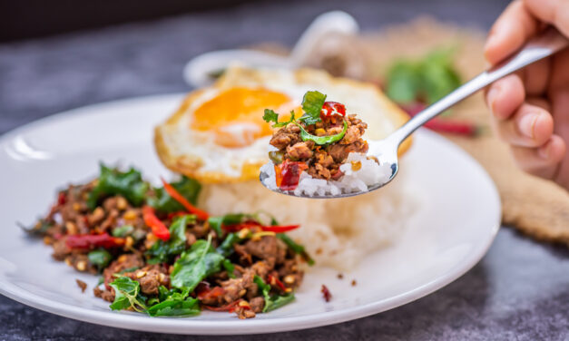 MINCED PORK WITH BASIL